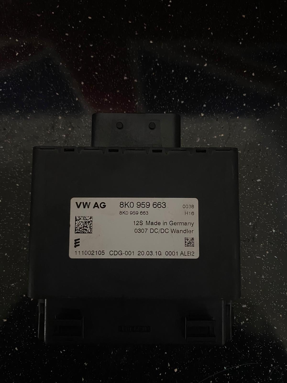 Stabilizator tensiune / calculator baterie Audi A4 8k B8 8K0959663 8K0 959 663 - imagine 2